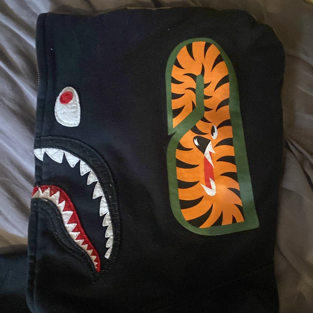 Bape 1st Camo × Black Shark Full Zip Hoodie A Bathing Ape Size L